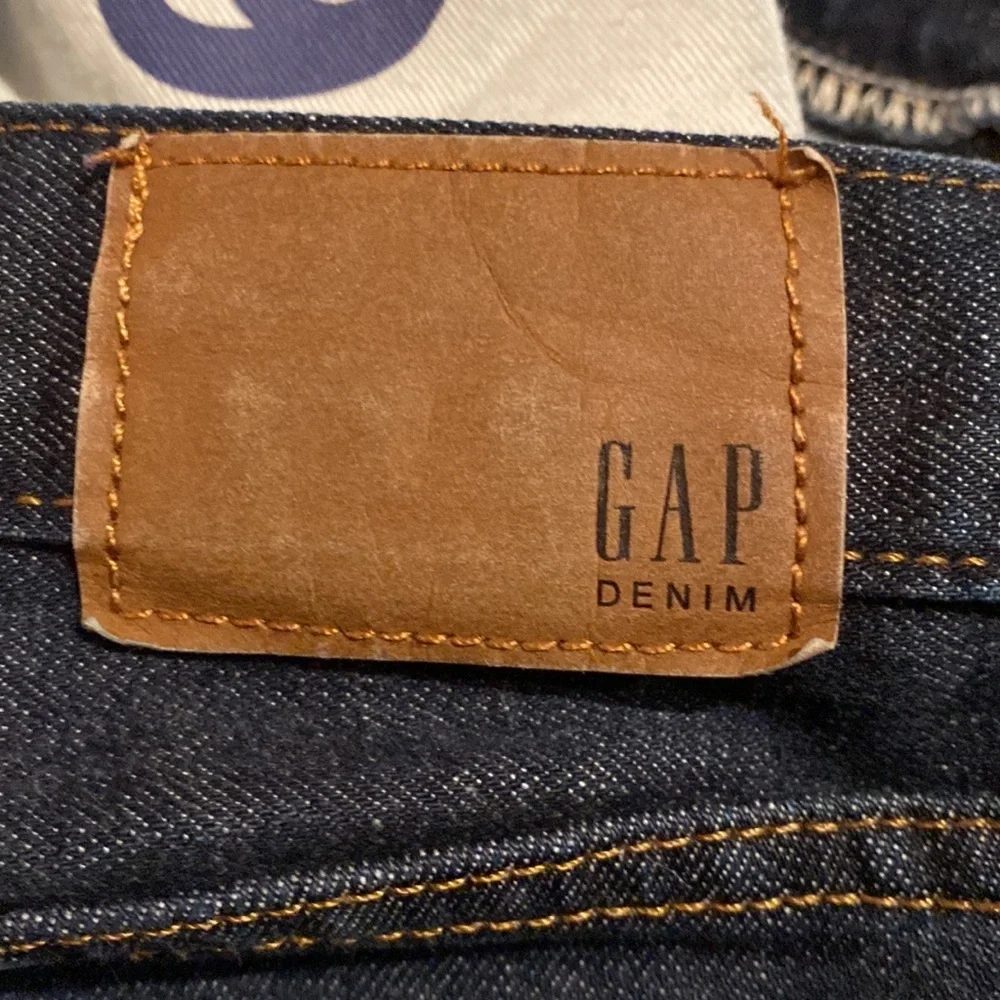 Gap Men’s Dark Wash Zip Jeans | Waist 32 Inseam 34”